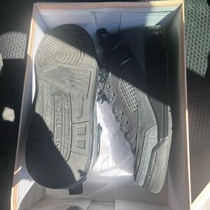 Jordan Black High-Top Sneakers Classic Design